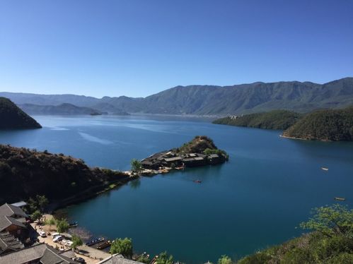 第二天：泸沽湖-玉龙雪山-泸沽湖