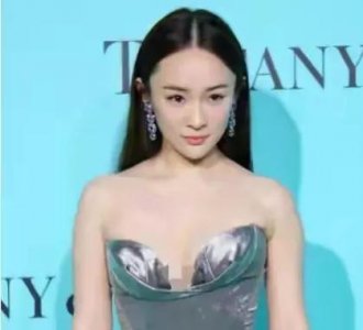 ​清纯女霍思燕一夜成名，露性感撩小男友，让黄奕恼羞成怒