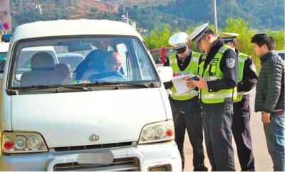 ​想用面包车拉货，必须符合这两点要求，要不然就是自找麻烦