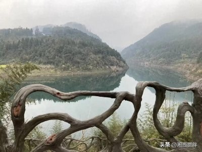 ​农村娶老婆有多难？连很多父母都感到焦虑迷茫，难度很大。