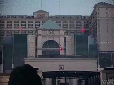 ​炸裂！海澜之家的老板是希特勒的粉丝，总部大楼神似德军统帅部