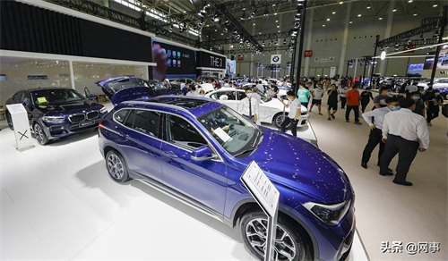 多图看车展:2020第十八届华中国际车展在武汉举行