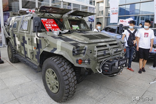 多图看车展:2020第十八届华中国际车展在武汉举行