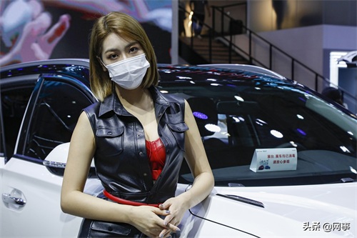 多图看车展:2020第十八届华中国际车展在武汉举行