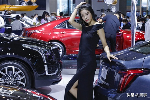 多图看车展:2020第十八届华中国际车展在武汉举行