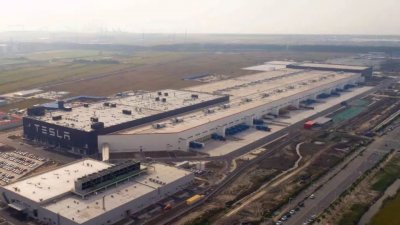 ​特斯拉上海超级工厂招聘一线生产员工，九大部门、海量岗位等你来→