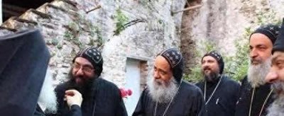 ​世界上没女人的地方