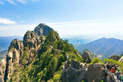 ​共青团的“三会两制一课”