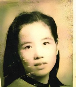 ​军统内部唯一的女将军，长相清秀活到98岁，孙女是女明星家喻户晓