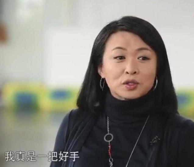 李静怒怼金星说中国男人接受不了她，金星18个字霸气回应