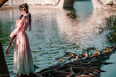 ​十首婉约派代表诗词，读来让人心碎！