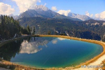 ​「学期寄语」湖水是你的眼神