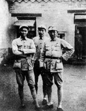 开国上将李聚奎为何能单枪匹马收编段海洲部6000多人