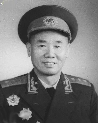 开国上将李聚奎为何能单枪匹马收编段海洲部6000多人