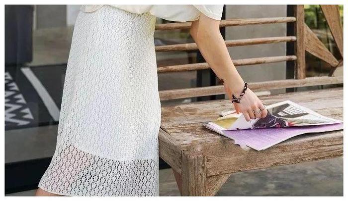 夏天裙子穿得再美，难免有不小心走光的尴尬经历