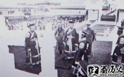 ​揭秘袁世凯为什么要称帝