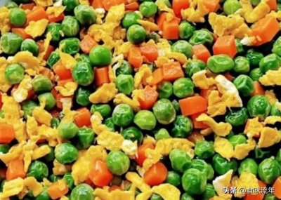 ​嫩香可口的豌豆炒鸡蛋，做法简单，比肉还香，解馋味美的下饭菜