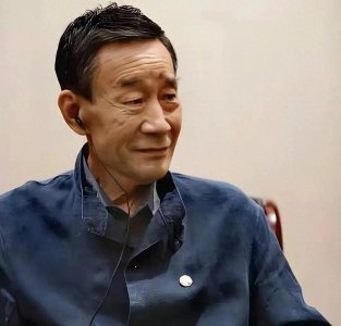 ​李雪健不一样的艺术之路