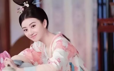 ​在祝福语里，有一种爱情叫“并蒂莲开，佳偶天成”，你知道来历吗