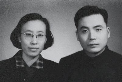 ​1986年，邓稼先逛天安门时，问妻子：你说30年后会有人记得我吗？