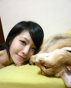 ​台湾美女兽医简稚澄：安乐死700条流浪狗后，最后一针却留给自己