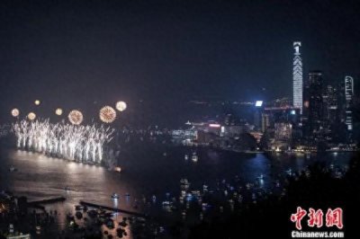 ​维港跨年烟花夜！