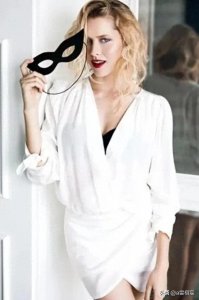 ​为艺术献身的女星——泰莉莎·帕尔默，优雅！