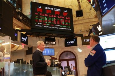 ​纽约股市三大股指19日上涨