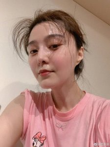 ​范冰冰近照好网红，与十年前对比气质真的差很多，红气养人是真的