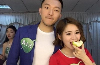 ​我想和你唱王子云微博个人资料 超女王子云真名私密照一览