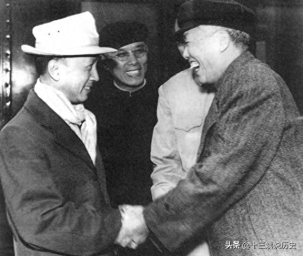 钱学森罕见照：真正的民族脊梁，图6令人无比感动，图9是他儿子