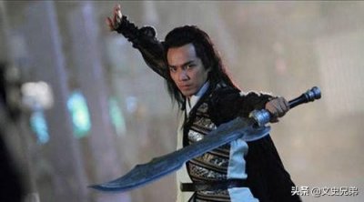 ​天涯明月刀傅红雪是谁的儿子(傅红雪能活得如此精彩，简直是人生最大的奇迹)