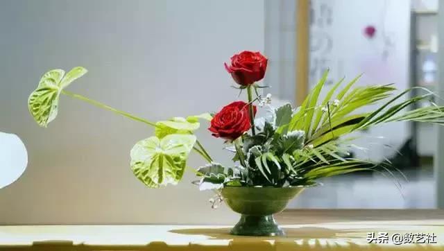 插花作品100例西方插画（你以为花艺师只会插花）(3)