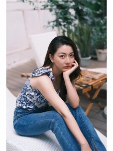 ​40岁的女人，如何面对生活中的孤独和寂寞