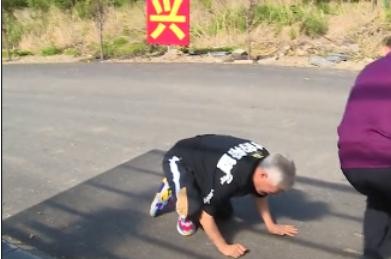 本山当年的靠山是谁,本山背后的大佬是谁