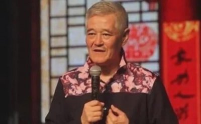 ​本山当年的靠山是谁，本山背后的大佬是谁