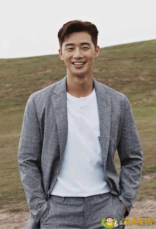 韩国最帅的男明星50名(韩国男演员颜值排行榜)插图13 韩国最帅的男明星50名(韩国男演员颜值排行榜)插图13