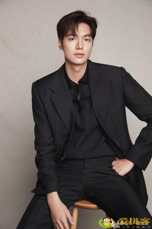 韩国最帅的男明星50名(韩国男演员颜值排行榜)插图20 韩国最帅的男明星50名(韩国男演员颜值排行榜)插图20