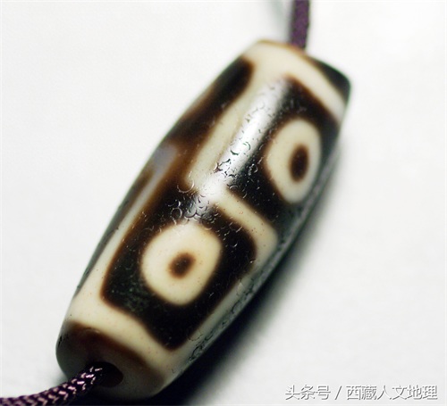 古老的天降石:藏族同胞最贵重的护身符,还是藏族姑娘出嫁必备