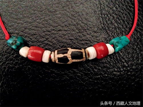 古老的天降石:藏族同胞最贵重的护身符,还是藏族姑娘出嫁必备