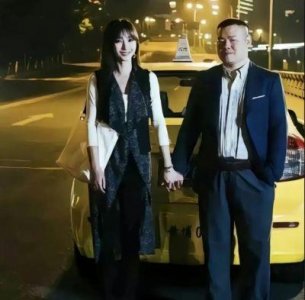 ​平面模特唐文思在《谁能百里挑一》展现独特魅力与爱情观