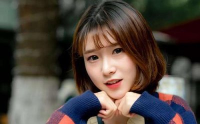 ​女生在你朋友圈评论又删除是什么意思？