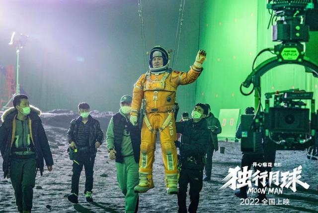 流浪地球票房海外票房（独行月球票房破30亿）(2)